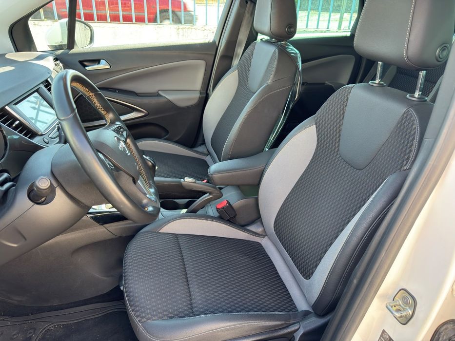Opel Crossland X GPL/Gasolina