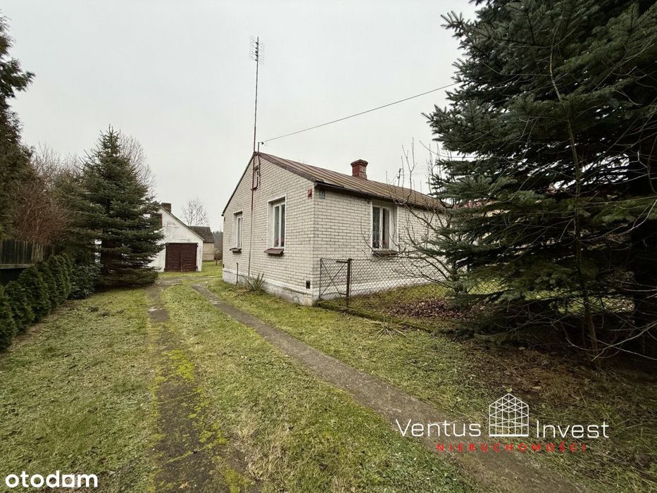 Siedlisko z potencjałem na sprzedaż w Zembrowie