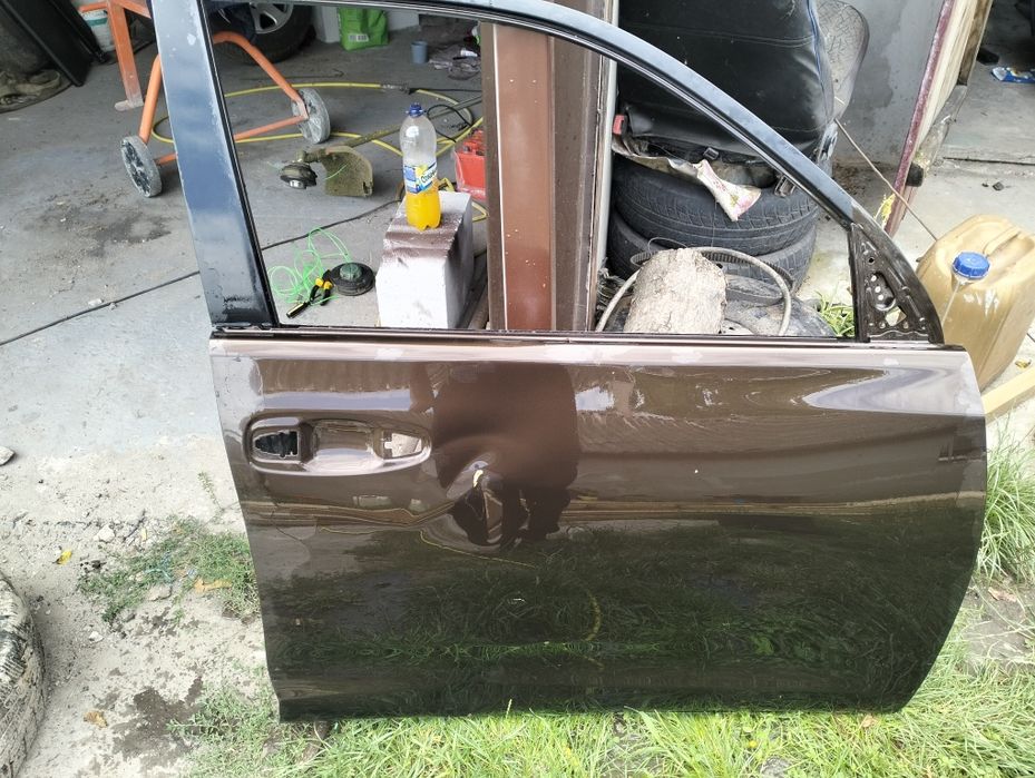 Дверка права під ремонт Тойота Ленд Крузер 200