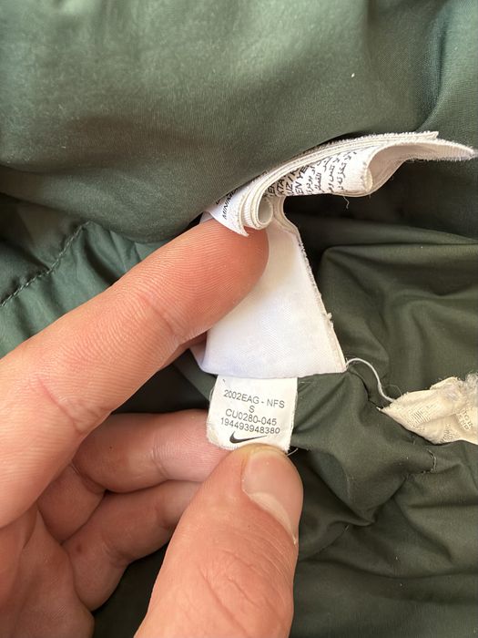 Пальто NIKE.