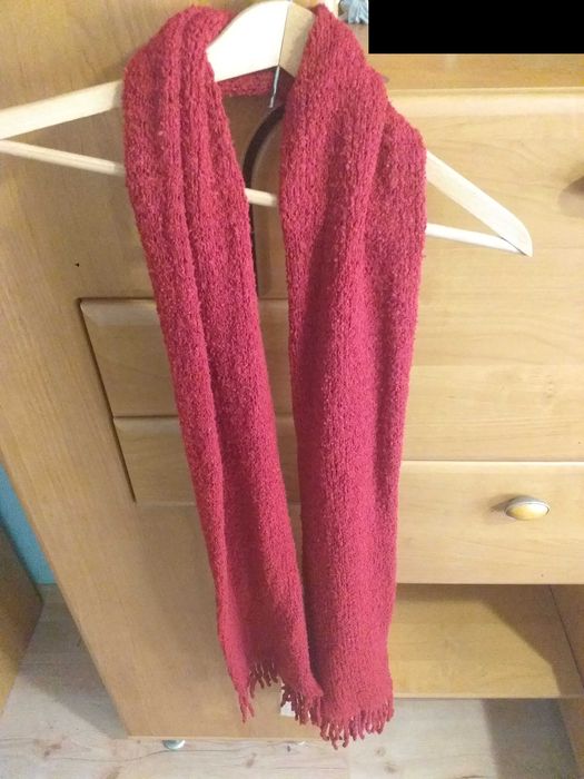 Szalik Kolor Bordowy, Intensywna Czerwień