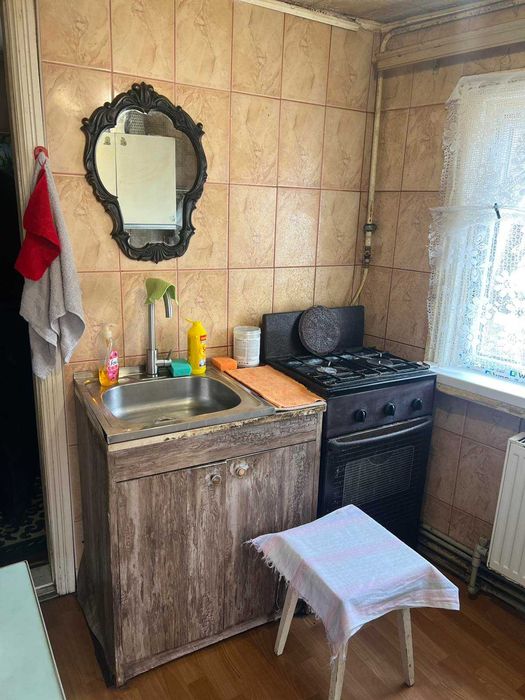 Продам частину будинку в районі Шкільного