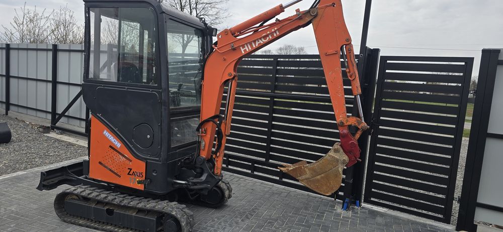 Minikoparka wacker hitachi 2t Mocna koparka
