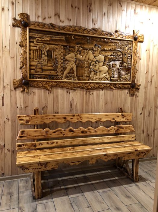 Великий будинок, лазня , басейн.