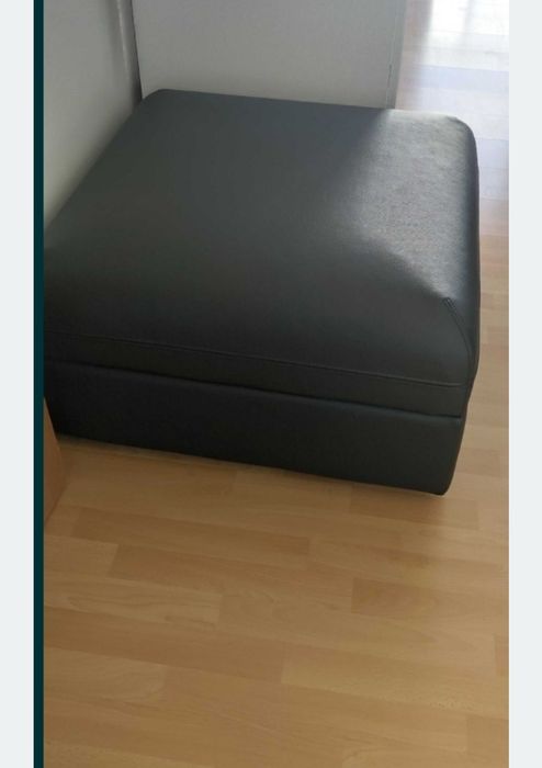 Pufa duża czarna