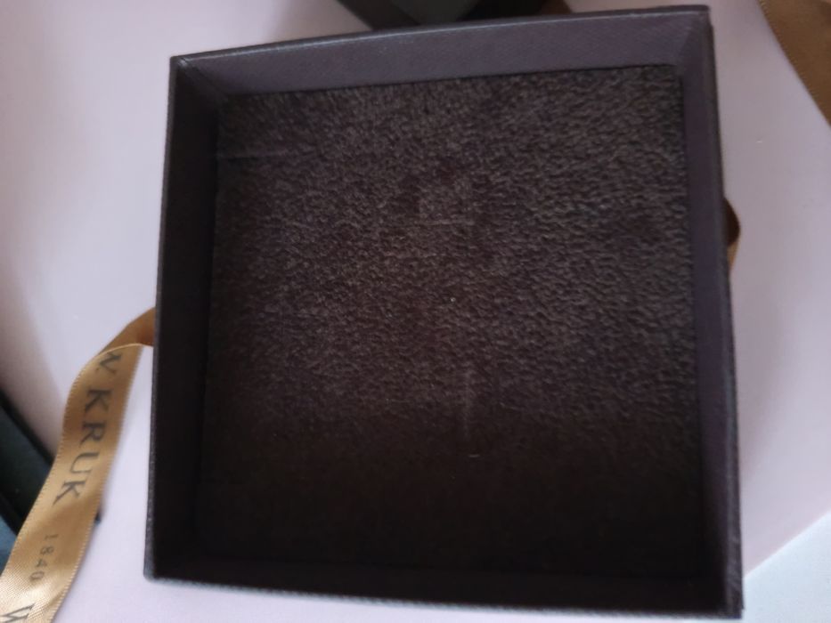 Pudełko na biżuterię Kruk