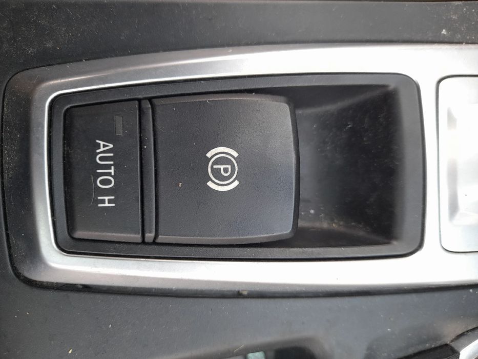 Botão / interruptor travão de parque BMW X6 (E71, E72)
