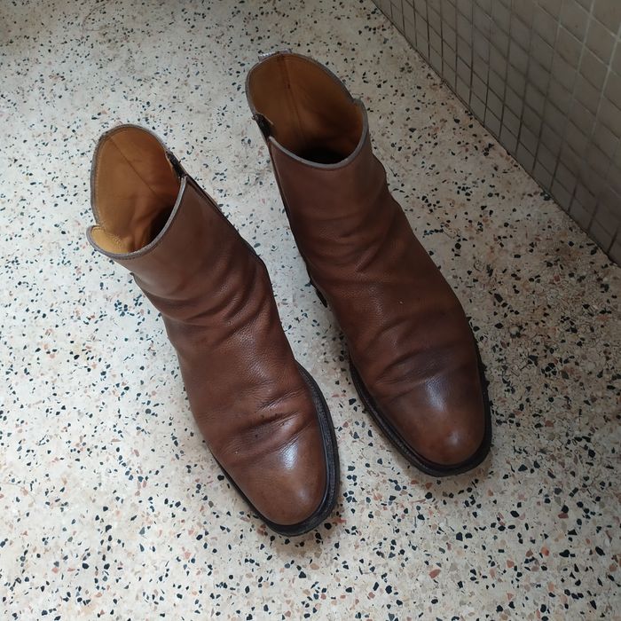 Botas usadas extimadas445295902558801921