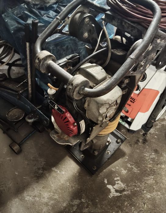 Zagęszczarka stopowa (ubijak) BOMAG BYT 65 2013