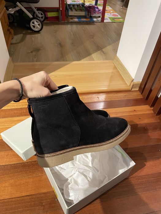 Vagabond босоніжки на овчині