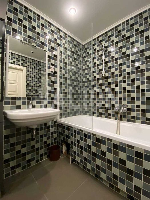 Продаж 2к квартири, Троєщина, ЖК "Милославичі", вул. Закревського, 95