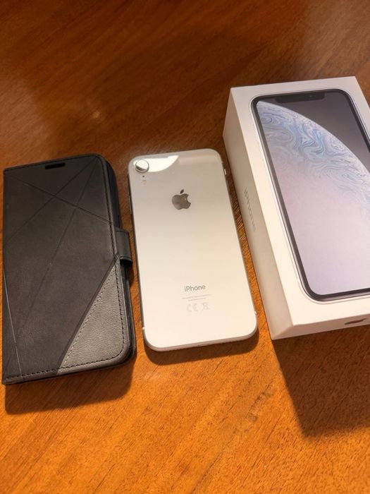 Продам Iphone Xr
