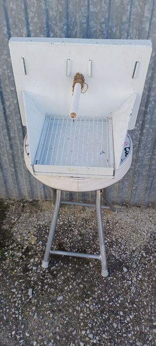 Vendo estes poleiros de para aves