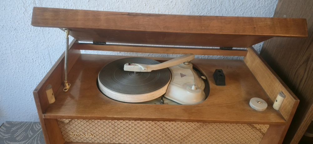 Radio SONATA 22002