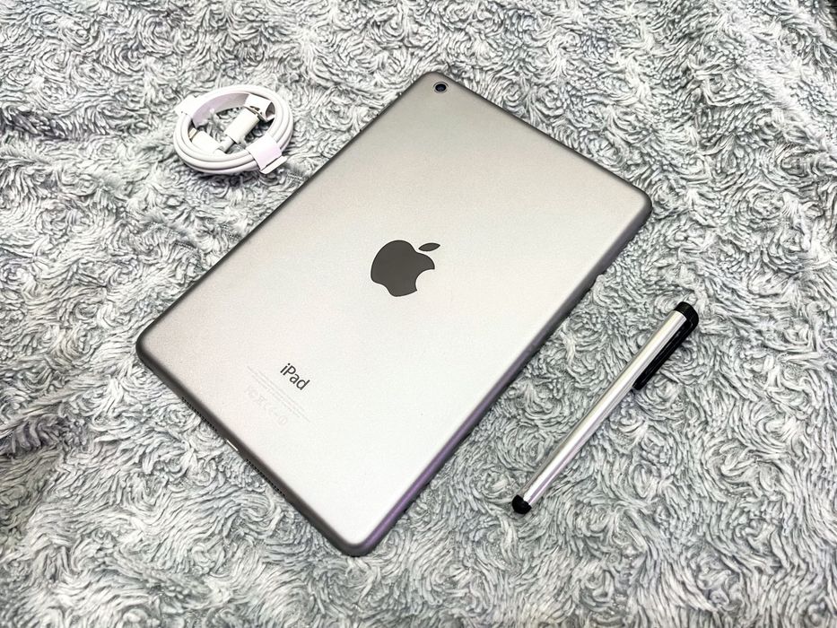 IPad Mini 1 (16 gb) wi-fi + стилус! A1432