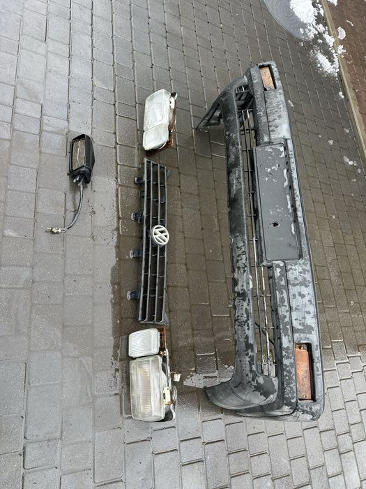 Бампер Фари Пассат Б-2 Passat B-2