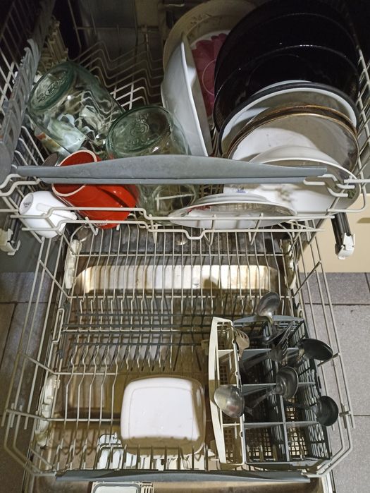 Посудомойка ariston нержавеющая