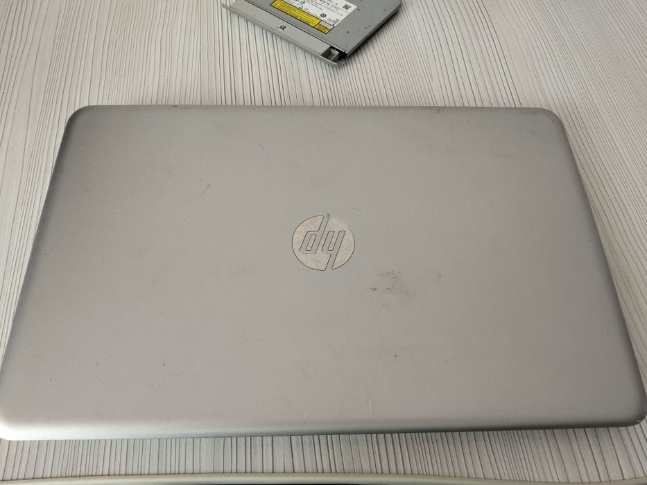 HP pavilion 15z-aw00, amd A10 9600p