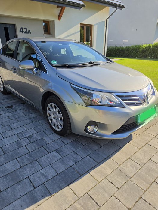 Toyota Avensis T27 1.8 Benzyna