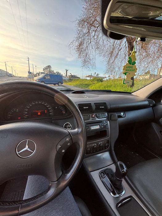 Mercedes C220 w203