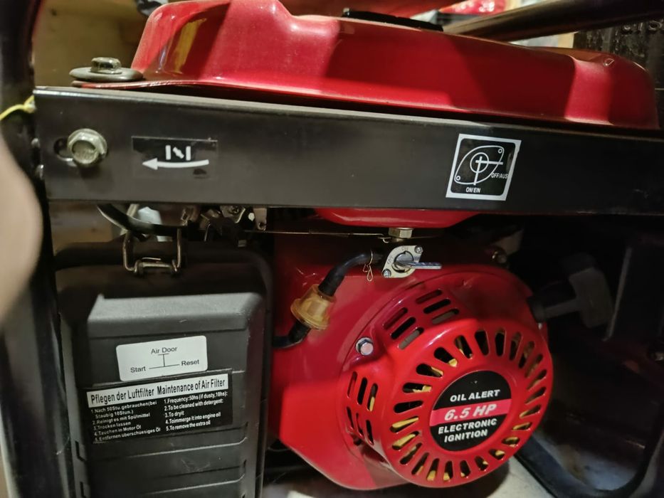 Генератор, 220/380, бензогенератор, блекаут, інвертор, инвертор