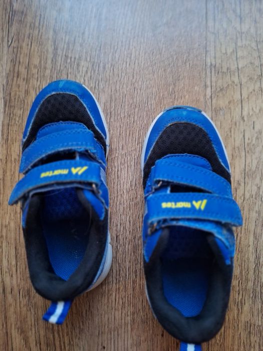 Buty sportowe Martens 25
