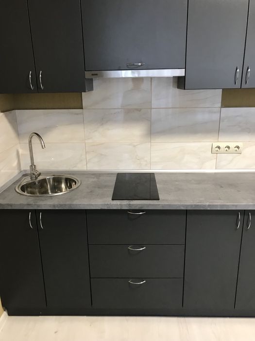 новострой Павла Кравцова  Сдам красивую 1 комнатную квартиру