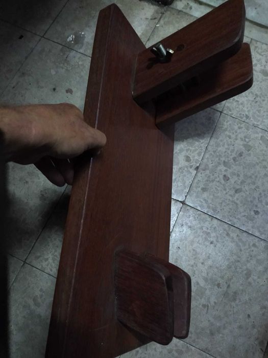 Tábua para presunto.64285301538178122