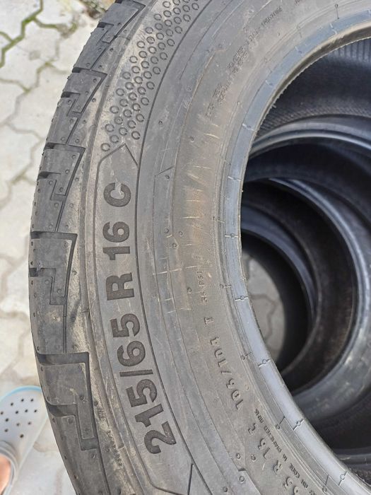 Шини колеса резина гума Континенталь C R16 215 на 65 Continental літо
