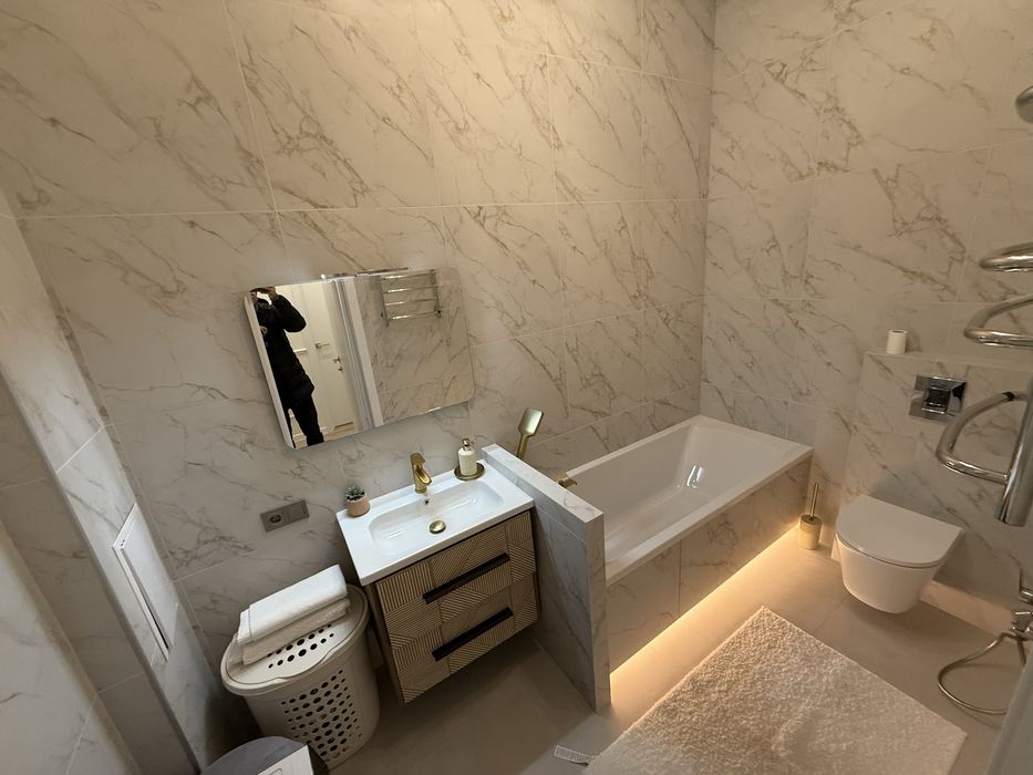 Двухкомнатная квартира с новым ремонтом в ЖК Ривьера.75 метров.