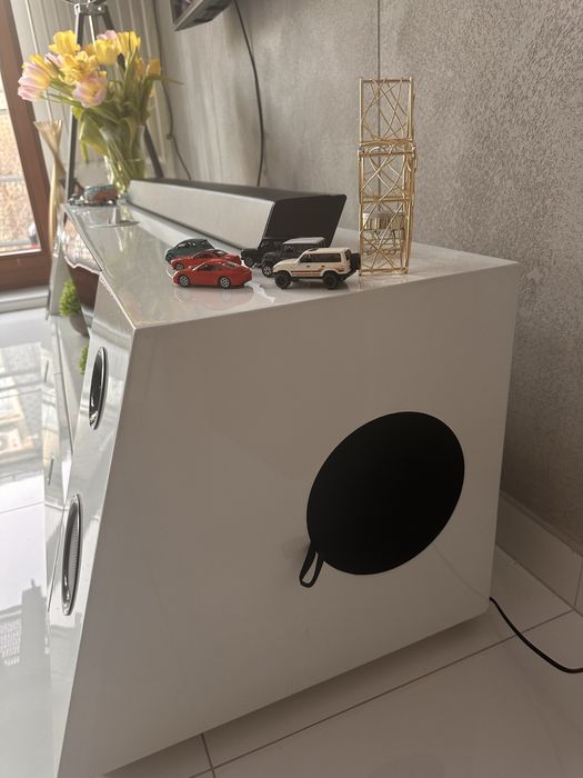 Szafka multimedialna - kino domowe