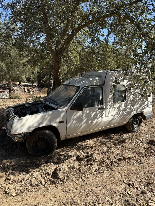 Renault Express 1.9D com documentos
