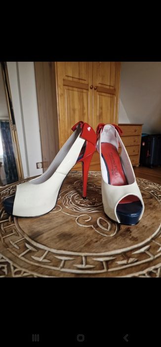 Włoskie szpilki Massimo Poli