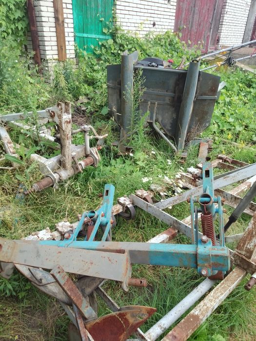 Maszyny rolnicze sprzątanie gospodarstwa