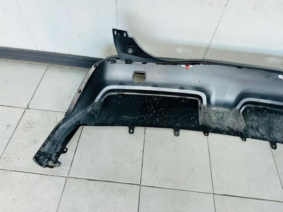 Centro do Para Choques Trás Toyota BZ4X - 52159-42260 -2021 / 2024