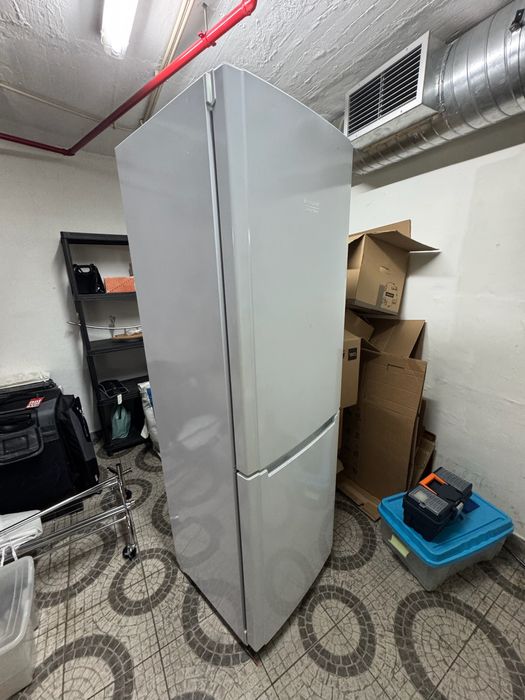 Frigorífico Hotpoint Ariston