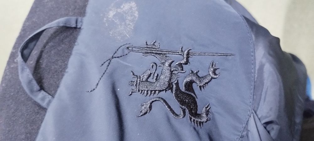 Kurtka Riccovero Norwegia  lekko ocieplane Ciemny na granat Rękawy cza