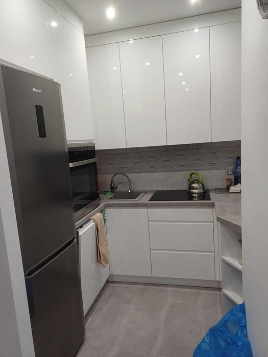 Wynajmę mieszkanie dwupokojowe, centrum, cena za całość,