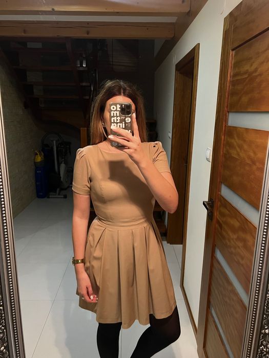 Sukienka beżowa, rozmiar 38