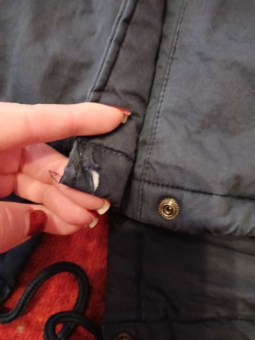 Продам жіночу зимову куртку парку