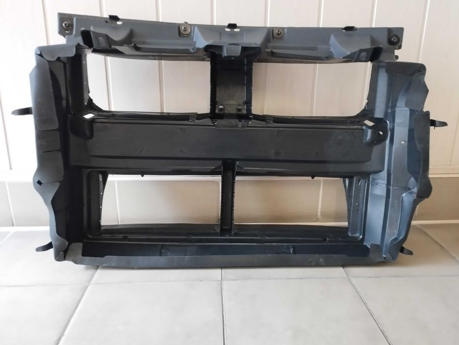 BMW X1 F48 51747374197 51748499134 жалюзі 8779815 до рест 5174187798