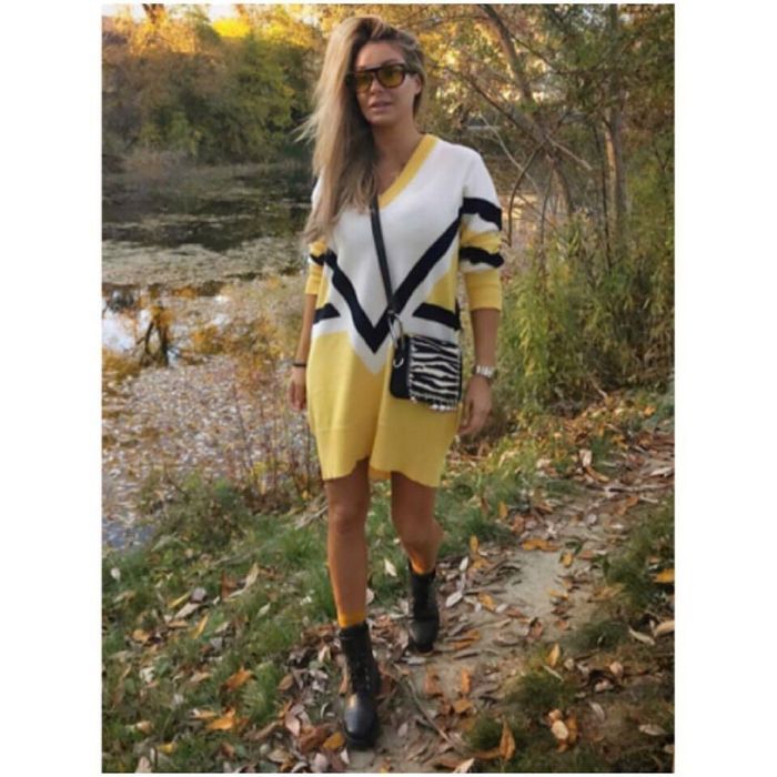 Sweter sukienka tynika PIU PerTe S zolta w geometryczne wzory