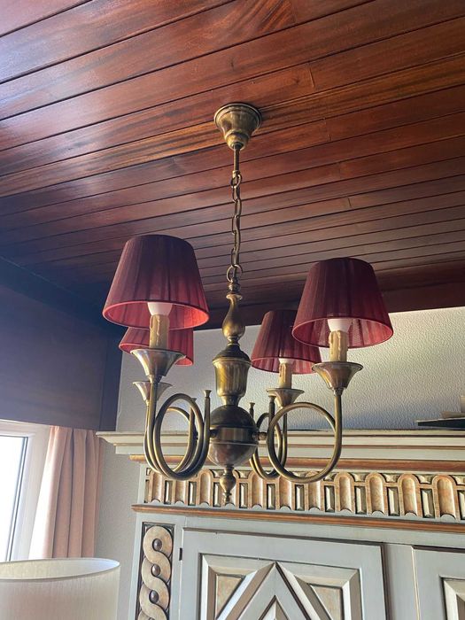 Candeeiro de teto suspenso