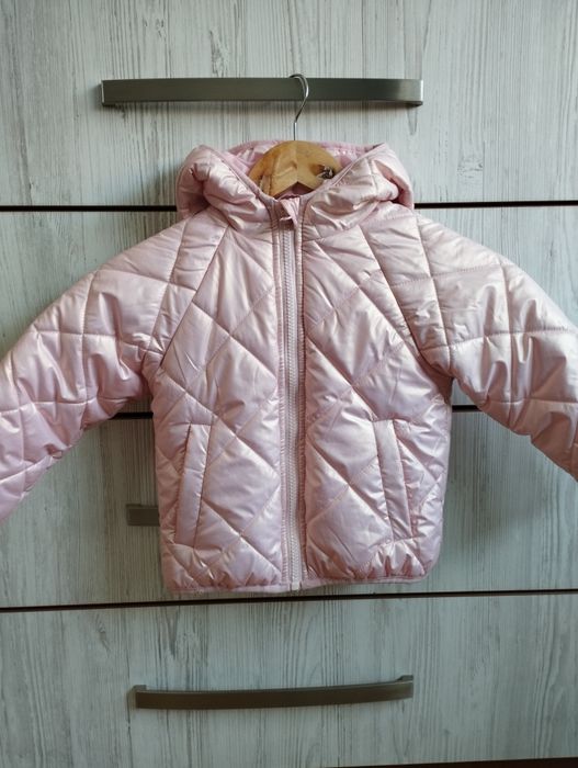 Курточка для дівчинки р.98