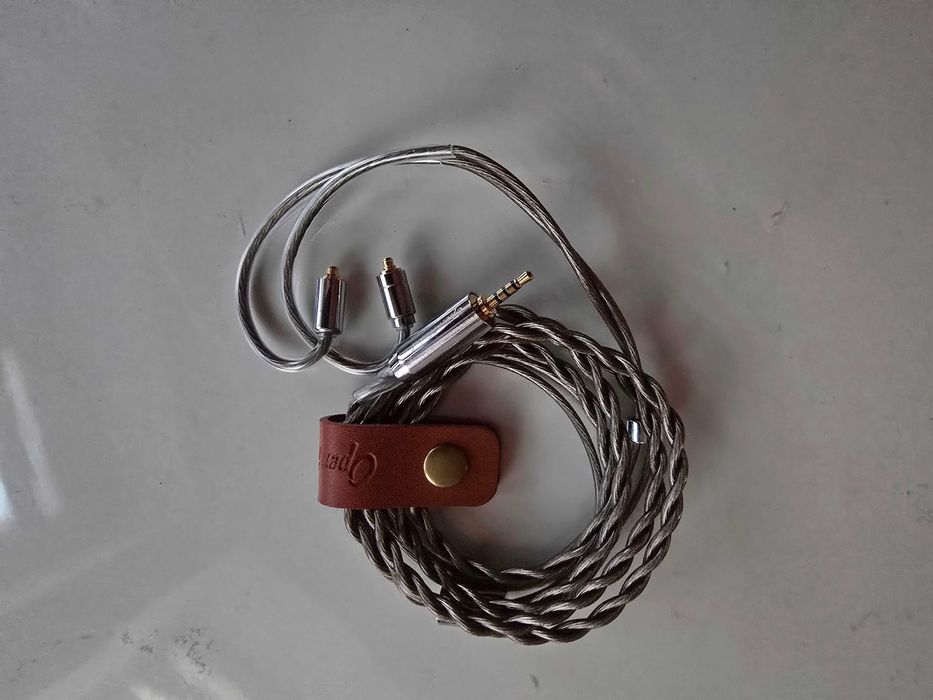 Кабель для навушників новий 2pin 2,5 баланс
