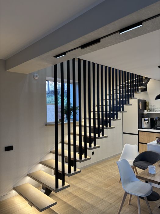 Сходи на замовлення