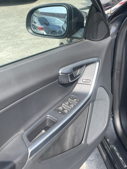Volvo v60 d2 full extras