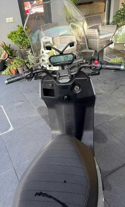 Scooter eletrica Super Soco Cpx 125cm3