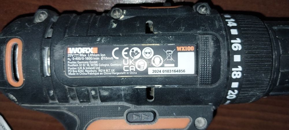 Шурупокрут шуруповерт Worx WX100