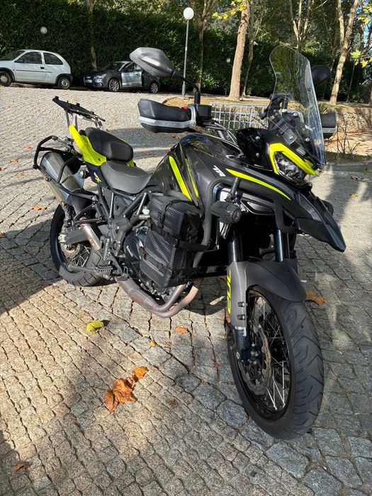 Moto Benelli TRK 702X
